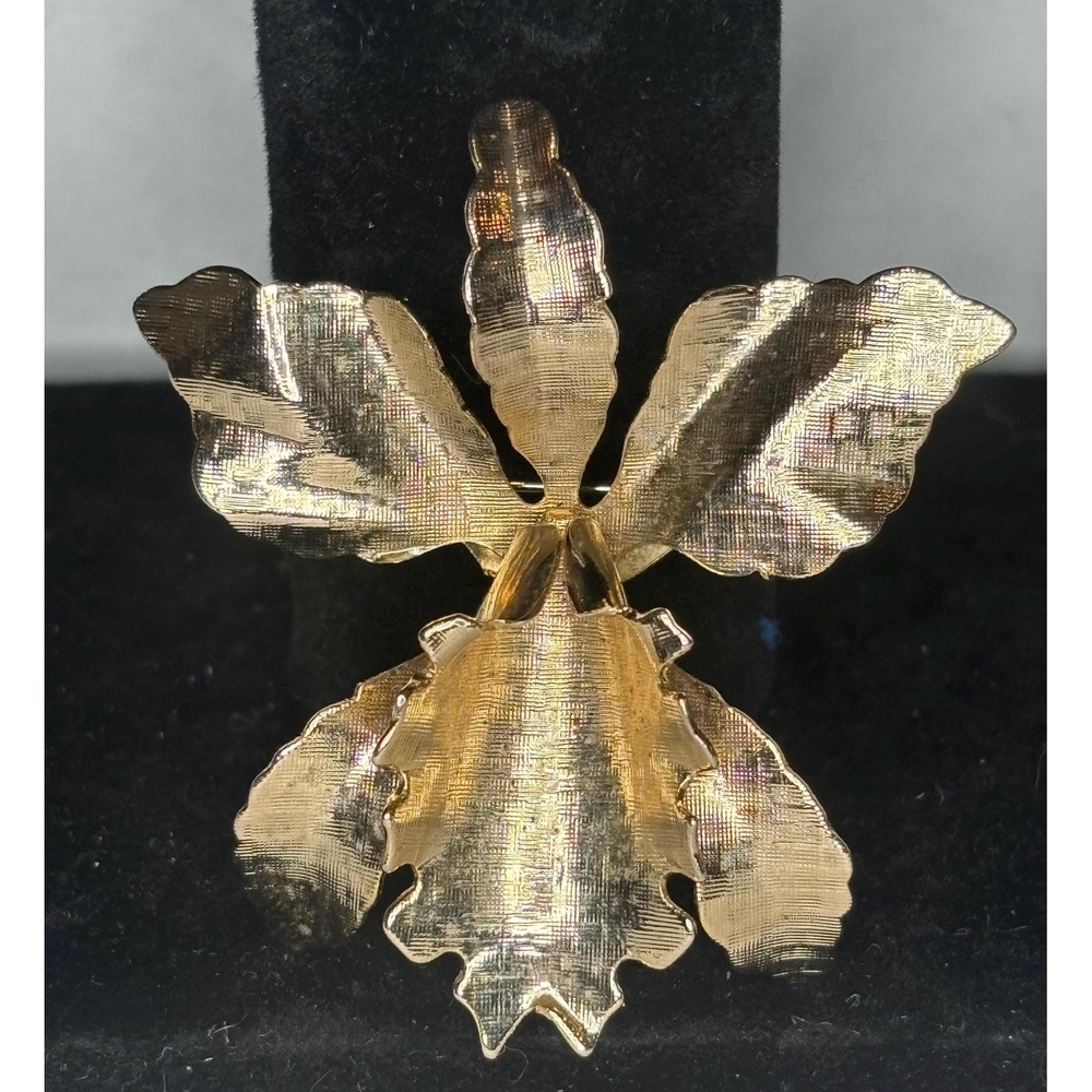 Vintage Gold Tone Orchid Flower Brooch Textured Floral Pin Unsigned 2"